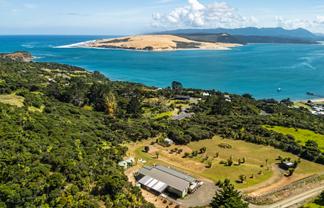 8 Te Hunoke Road, Omapere