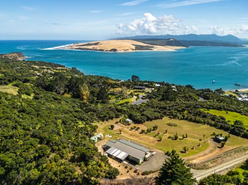 8 Te Hunoke Road, Omapere