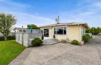 46 Celia Street, Stratford