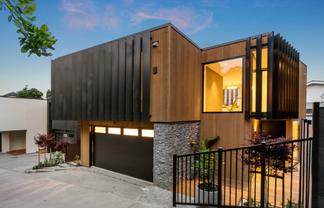 2/8 Westwood Terrace, Saint Marys Bay