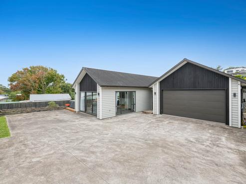60 Matija Place, Red Beach