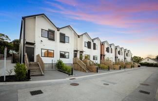 3/63B Owairaka Avenue, Mount Albert