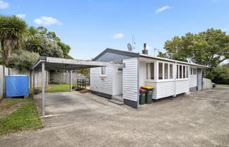 17 Matai Street, Waiuku