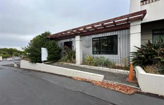 Private Retail on Rosebank Rd