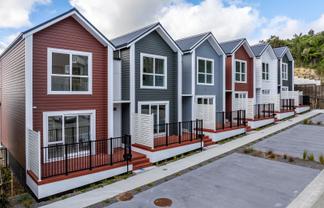1-63 Harbour View Drive, Whitby