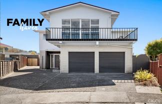 5 Ferretti Grove, Avalon