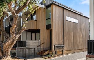 3/152 The Parade, Island Bay