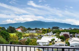 8b Martin Road, Paraparaumu