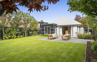 97 Tomes Road, Saint Albans