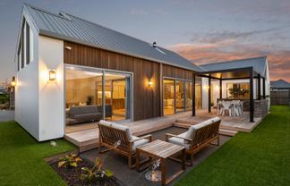 30 Frank Ernest Crescent, Prebbleton