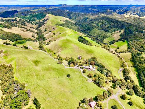 714 Weranui Road, Wainui