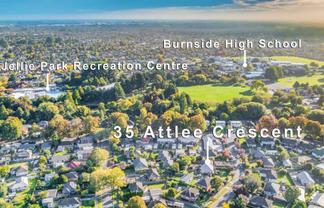 35 Attlee Crescent, BRYNDWR