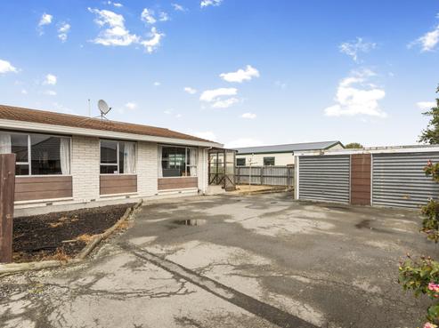 4/15 Division Street, Riccarton