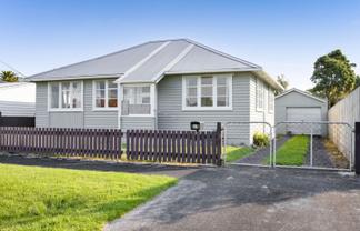 27 Strange Street, Waitara