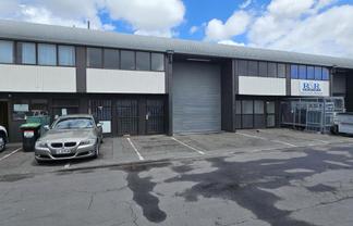 222m² Industrial Space in Wiri