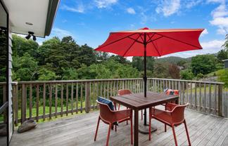 8 Walnut Grove, Kensington