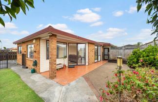 18 Botanic View, Manurewa