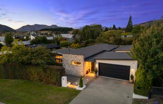 76 Roche Street, Wanaka