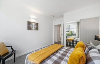 12/70 Hobson Street, Thorndon