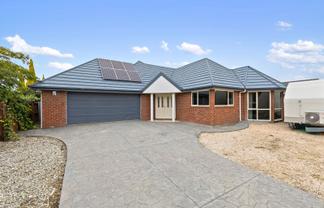 21 Welsford Street, Woodend