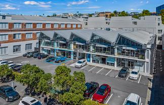 Versatile Parnell Showroom or Office