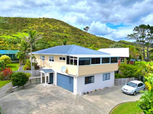 57 Taumatawiwi Street, Opononi
