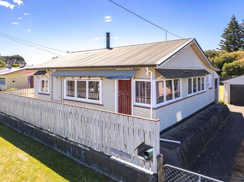 78 Matai Street, Castlecliff