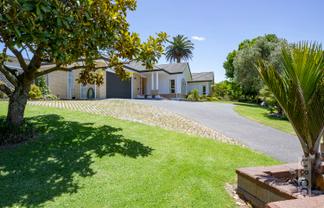 10 Amber Place, Waimauku