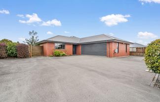 8 Parkdale Close, Allenton