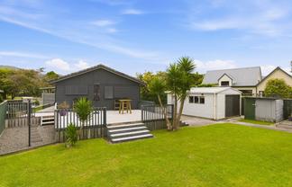 5 Hurworth Grove, Waikanae