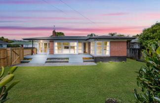 107 Clevedon Road, Papakura