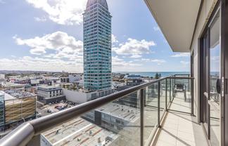 9-17 Byron Avenue, Takapuna