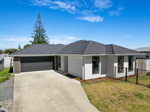 49 Seagrass Place, Otaki Beach