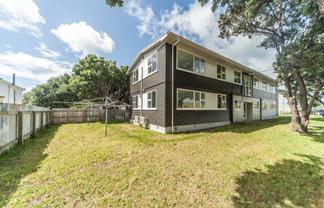 1/50 Calabar Road , Miramar