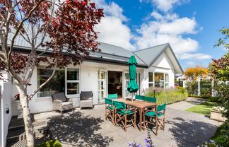 90 Winchester Street, Merivale