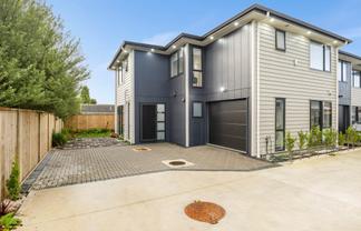 43F Beach Road, Papakura