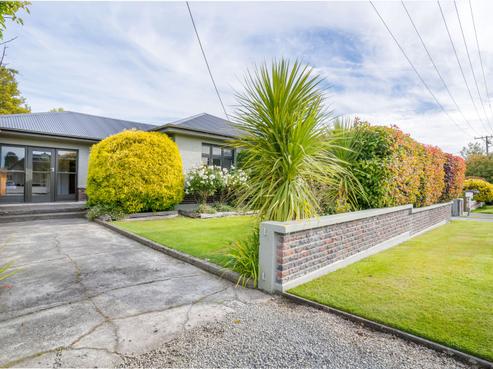 15 Home Street, Winton