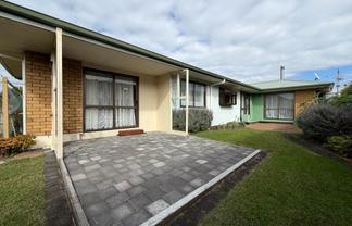 121 Lake Road, Belmont