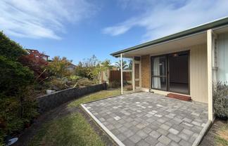 121 Lake Road, Belmont