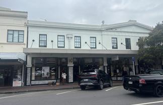 Beautiful character on Jackson Street