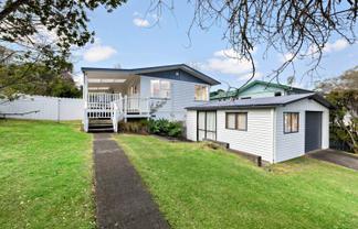 48 Captain Scott Road, Glen Eden