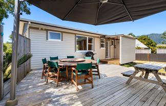 21 Given Grove, Pauanui