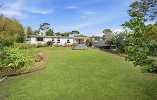 414 Don Buck Road, Massey