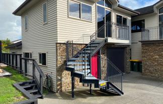 24b Craig Road, Maraetai