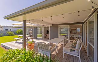 44 Longreach Drive, Cooks Beach