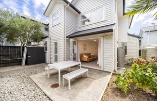 21  Station Street, Hobsonville