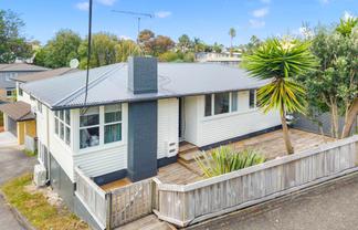 19 Kelwyn Road, Kelston