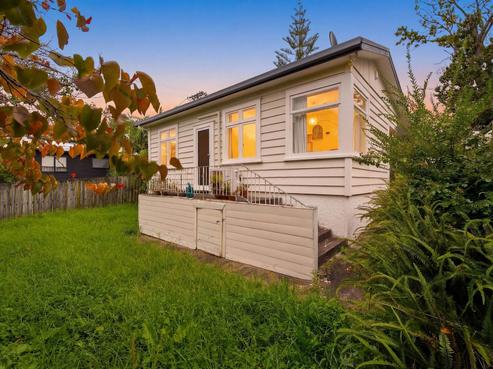 3/718 Beach Road, Browns Bay