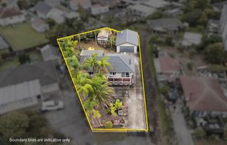 13 Gladfield Lane, Te Atatu Peninsula