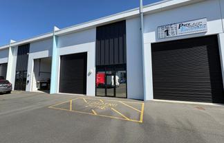 Modern Industrial Unit 